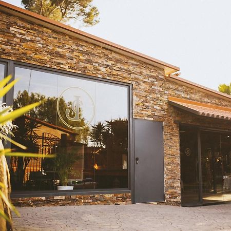 Caribbean Home Montcada i Reixac Ngoại thất bức ảnh