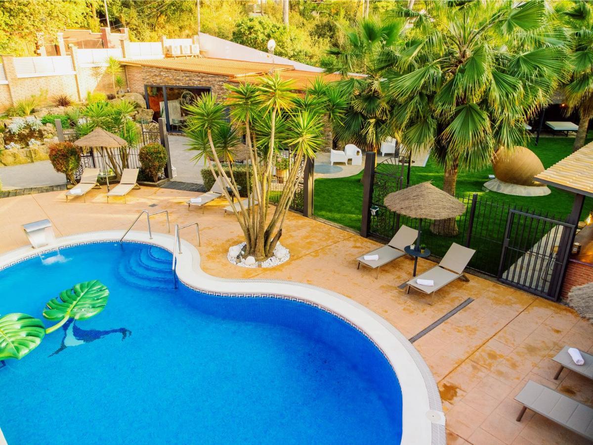 Caribbean Home Montcada i Reixac Ngoại thất bức ảnh